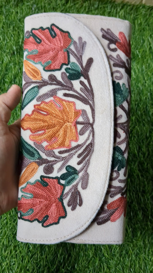 Cream Clutch