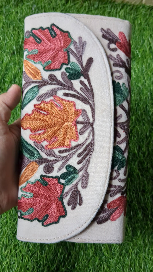 Cream Clutch