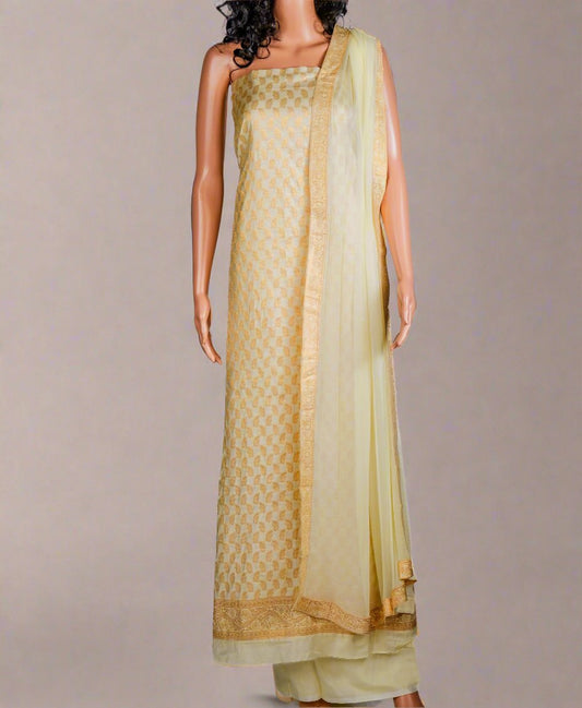 Benarsi suit
